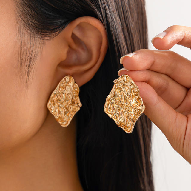 Chunky metallic glossing earrings pleated irregular geometric earrings collection big gold earrings