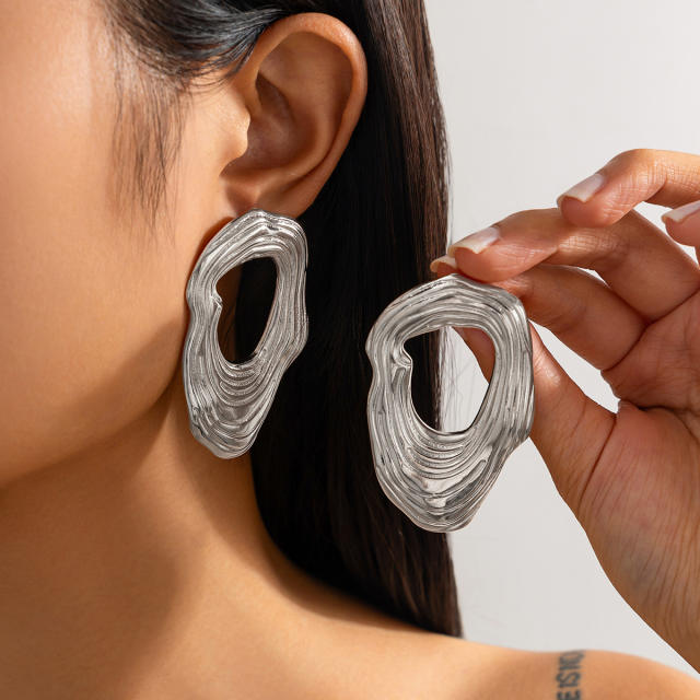 Chunky metallic glossing earrings pleated irregular geometric earrings collection big gold earrings