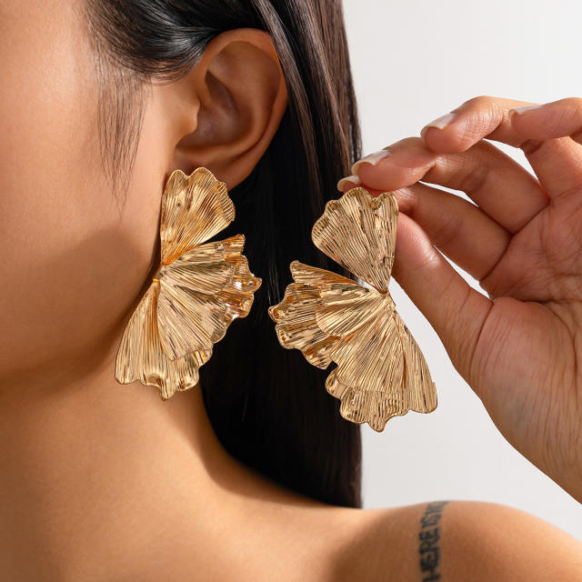 Ins Liquid Metal Irregular Pleated Flower Earrings big alloy earrings