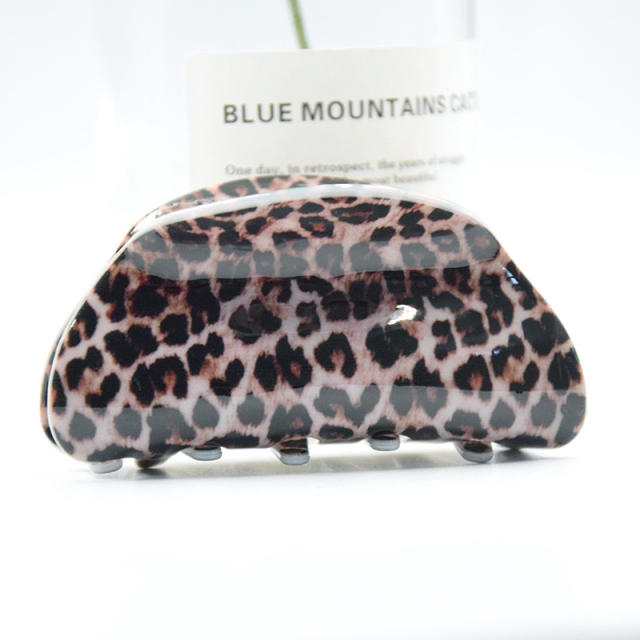 8.3cm Large Leopard Hair Clip Simple Acrylic hair claw clips