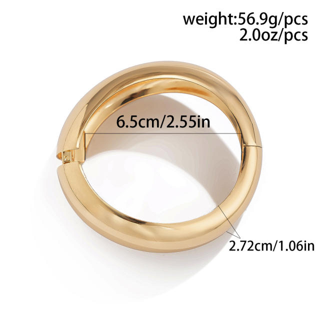 Chunky wave bangle metal bangle set