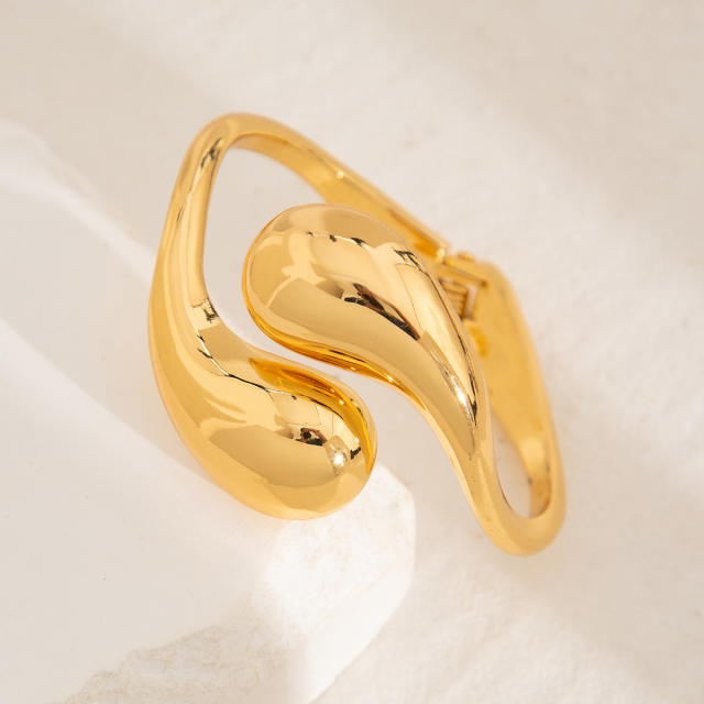 Hip-Hop Future-Sense Metal Gloom Bracelet Trendy Geometric Water Drops chunky bangle