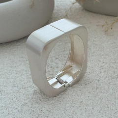 01 2635K2 siver