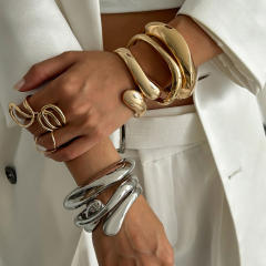 INS chunky smooth metal bangle bracelet set
