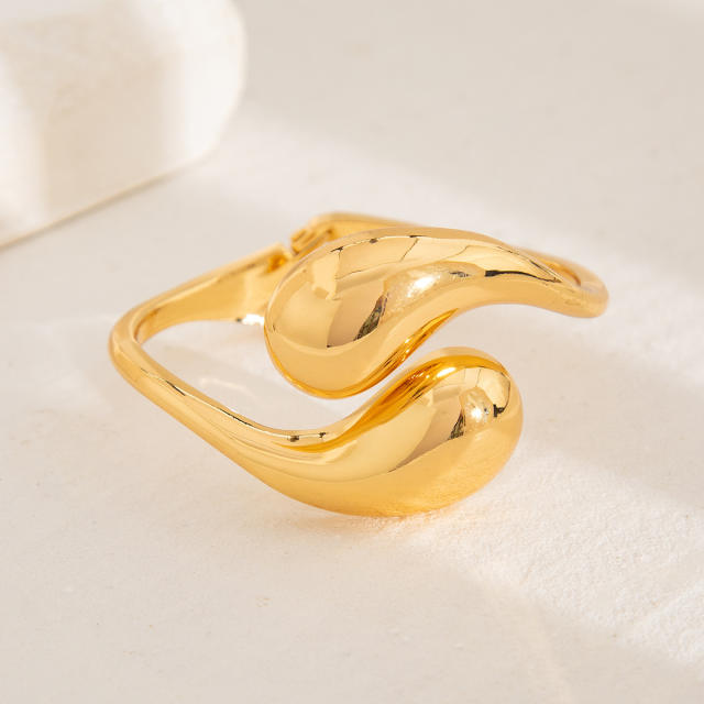 Chunky waterdrop metal bangle bracelet