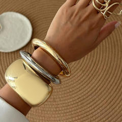 Exaggerated heavy metal smooth wide chunky bangle