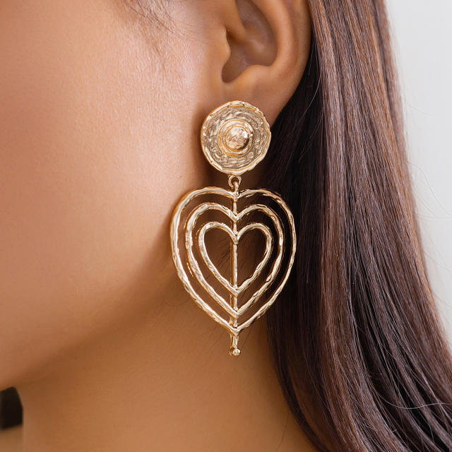 Chunky design metal peach heart earrings versatile striped star earrings