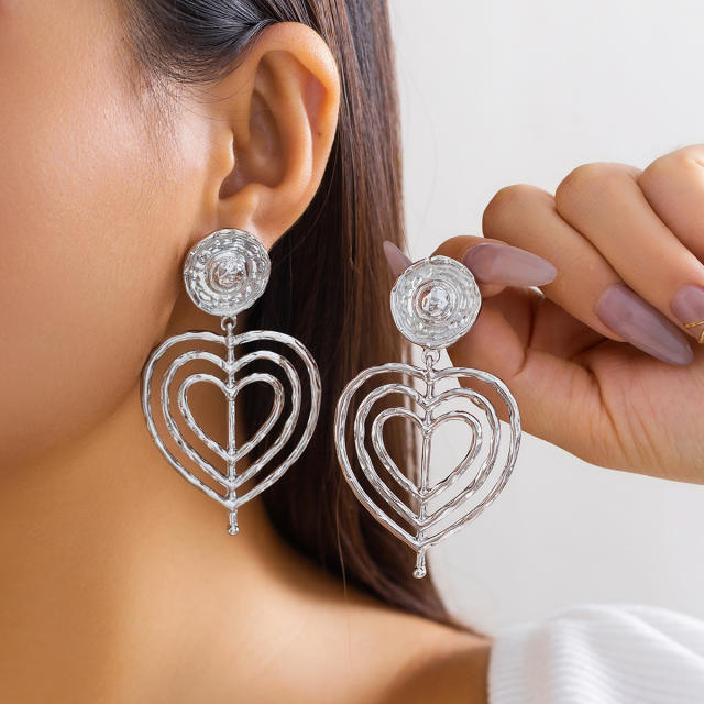 Chunky design metal peach heart earrings versatile striped star earrings