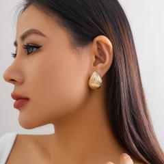 05 gold 3043