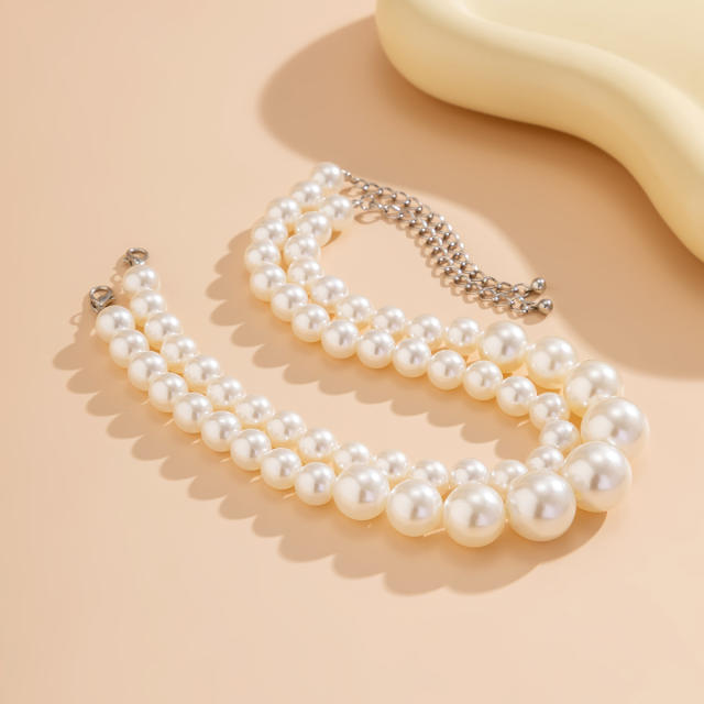Exaggerated large pearl chocker multi-layer beaded necklace women