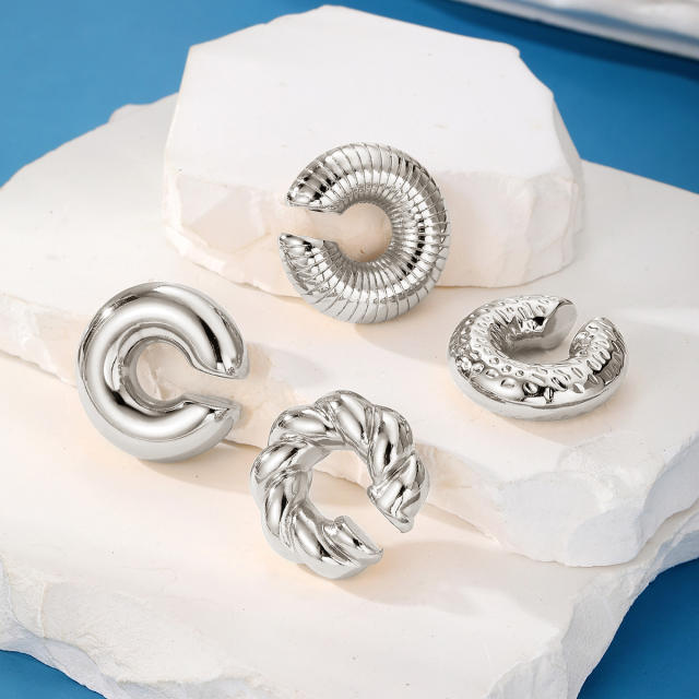 Exaggerated chunky High-grade fashion ear cuff