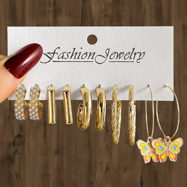 Geometric Multi-layer C- shaped Pearl Earrings Earrings set