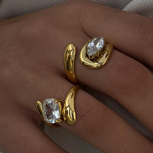 Luxury geometric line cubic zircon stainless steel finger rings