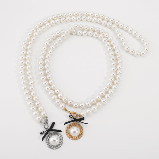 Elegant imitation Pearl Necklace