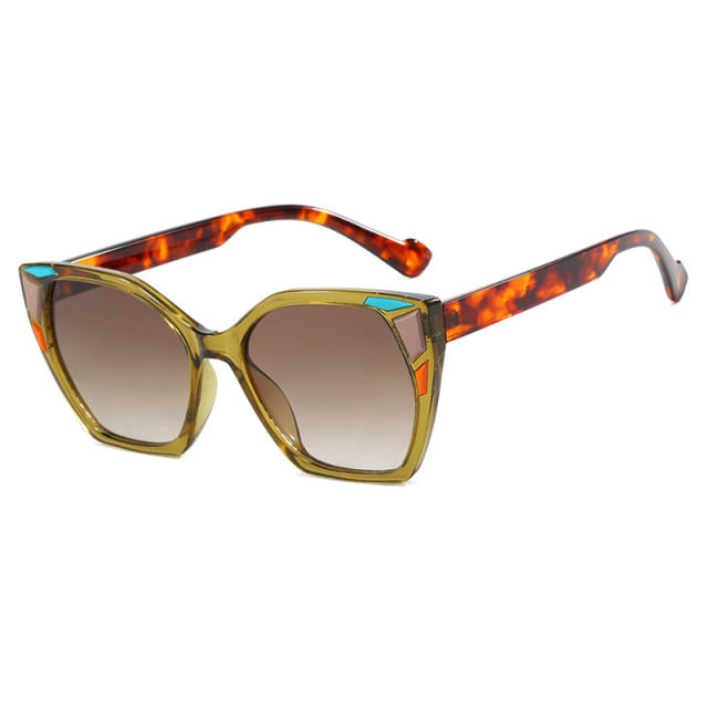 Color Block Decorative Square Cat's Eye Large Frame Sunglasses