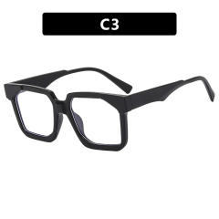 C3