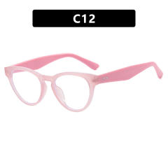C12