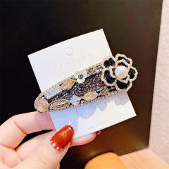Elegant winter camellia flower pearl bead crystal snap hair clips