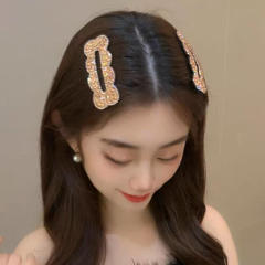 Delicate full diamond shiny geometric hollow out snap hair clips