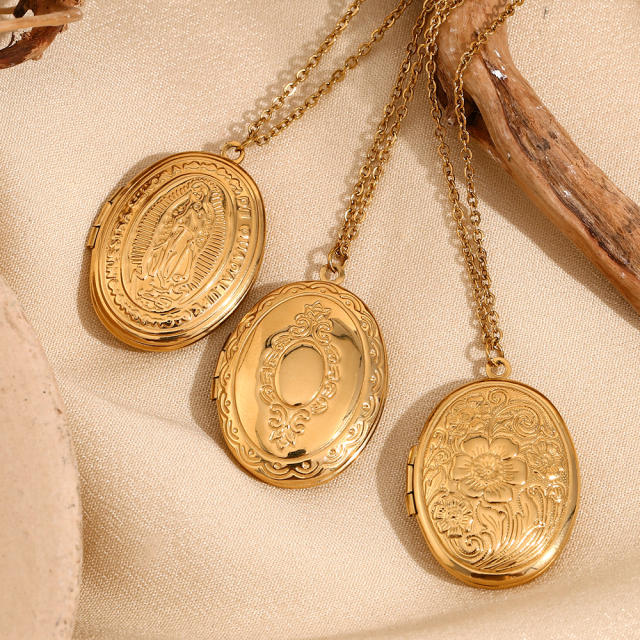 Creative High-grade Pendant Stainless Steel Plated 18K Gold Double-sided oval locket necklace