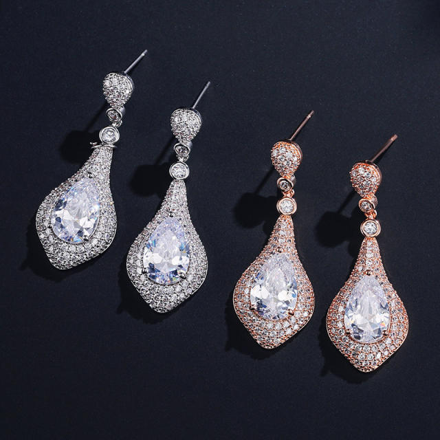 Elegant Light Luxury Heavy Industry Full Set Zircon Earrings Women's Fashion All-match Bridal Wedding Dress Earrings