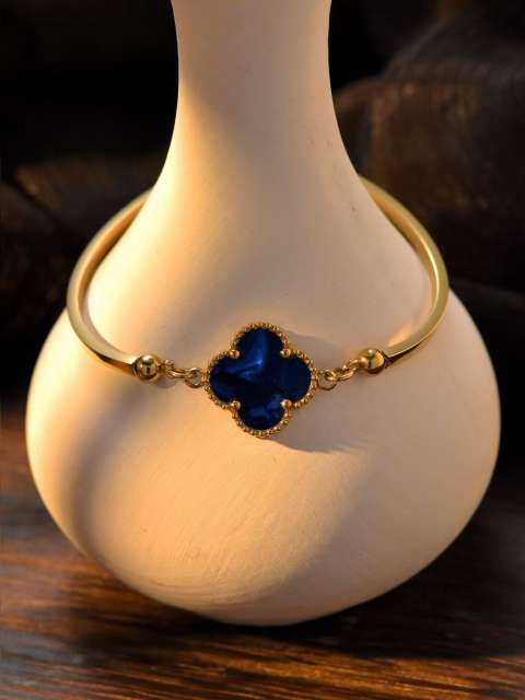 Four-leaf Clover Titanium Steel Bracelet