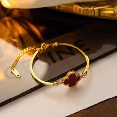 Four-leaf Clover Titanium Steel Bracelet