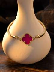 Four-leaf Clover Titanium Steel Bracelet