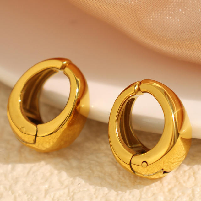 18KG stainless steel chunky ear cuff