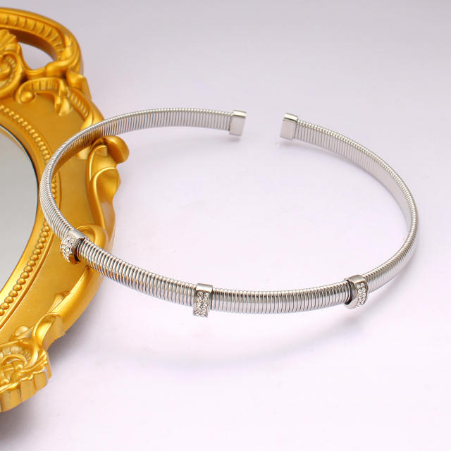 Titanium steel personality suit elastic thread rhinestone bracelet collar set