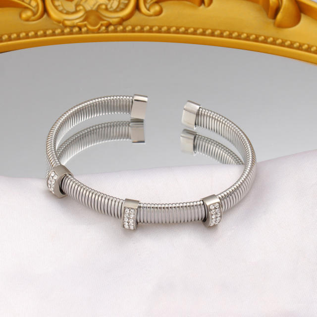 Titanium steel personality suit elastic thread rhinestone bracelet collar set
