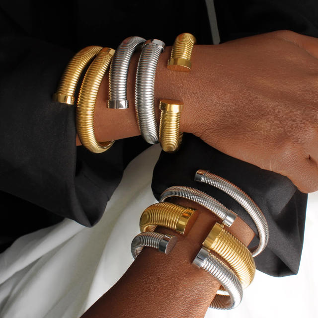 Chunky titanium steel opening bangle earrings stacked Choker jewelry set