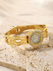 Stainless Steel Bracelet Chain Watch Hollow-out Diamond Temperament Girl's watch