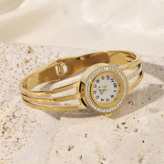 Stainless Steel Bracelet Chain Watch Hollow-out Diamond Temperament Girl's watch