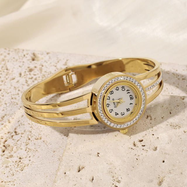 Stainless Steel Bracelet Chain Watch Hollow-out Diamond Temperament Girl's watch