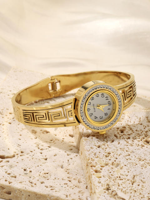 Stainless Steel Bracelet Chain Watch Hollow-out Diamond Temperament Girl's watch