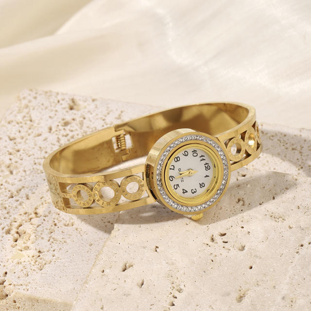 Stainless Steel Bracelet Chain Watch Hollow-out Diamond Temperament Girl's watch