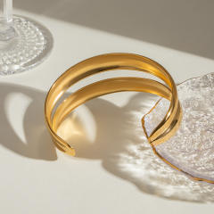 Chunky stainless steel smooth double-layer cuff bracelet