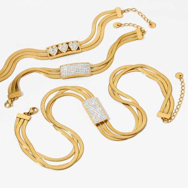 Fashion multi-layer chain stainless steel love heart diamond bracelet