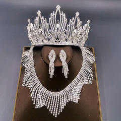 Delicate diamond wedding hair crown necklace set