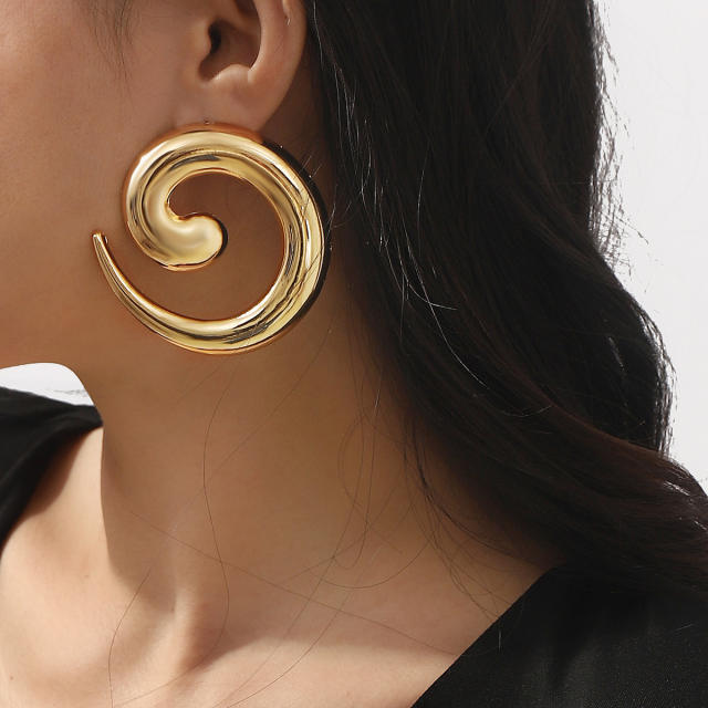 Exaggerated design sprial shape earrings chunky earrings