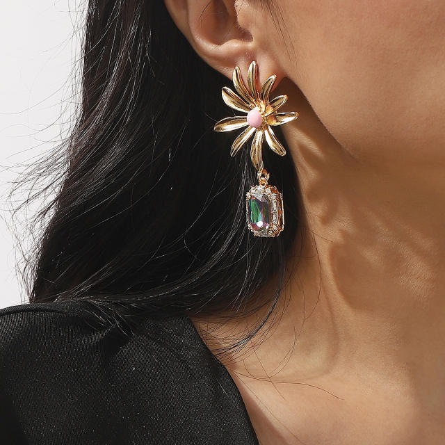 Baroque vintage fashion alloy diamond sunflower ladies earrings