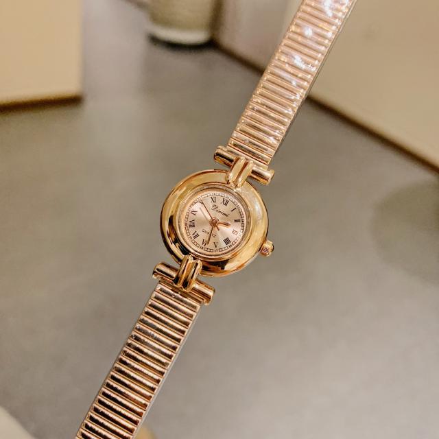 New small gold watch light luxury retro small dial women's watch steel band watch
