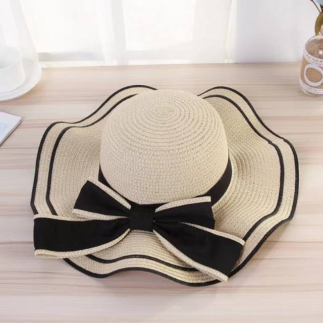 Women's Woven Straw Hat Summer All-match Seaside Bow Anti-sunscreen Hat