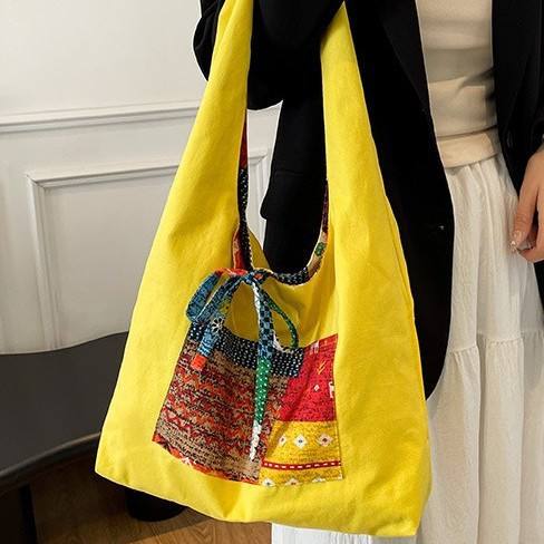 2025 Spring Ethnic Style Floral Patchwork Shoulder Bag Lazy Style Large Capacity Floral Square Tote Bag for Women