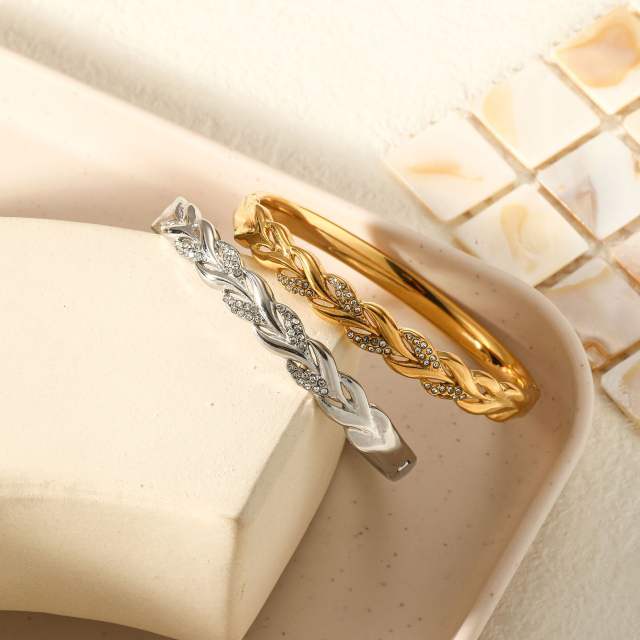 18K Gold plated twisted design stainless steel bangle diamond bangle