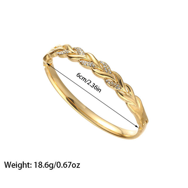 18K Gold plated twisted design stainless steel bangle diamond bangle