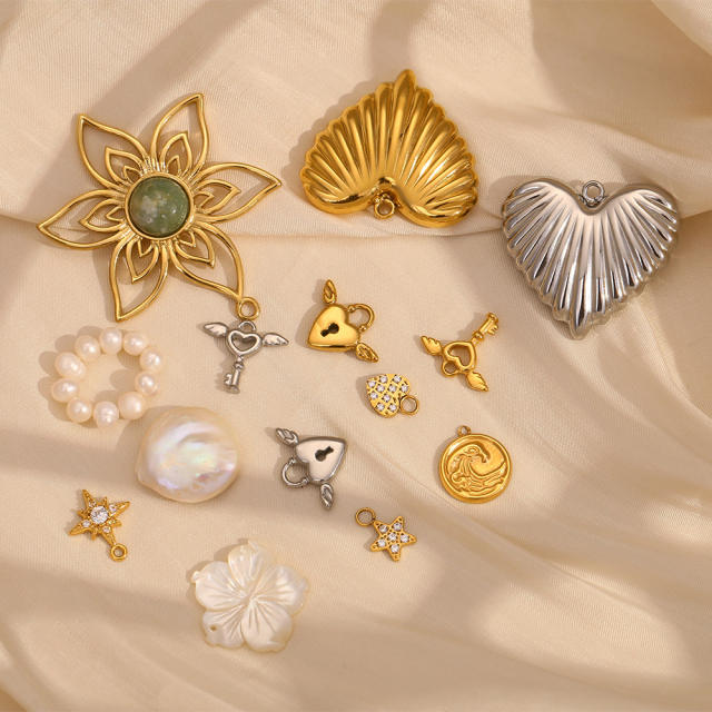 Stainless steel plated 18K gold angel key love jewelry accessories