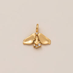 Wings pendant