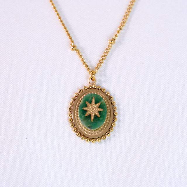 French Retro Bohemian Style Colorful Natural Stone Inlaid Oval Eight Mans Star Pendant Titanium Steel 14k Gold Necklace